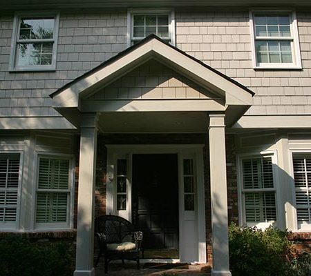 a house that recently had Siding Replacement in Kennesaw, Atlanta, Marietta, Woodstock, GA, Dunwoody, Sandy Springs